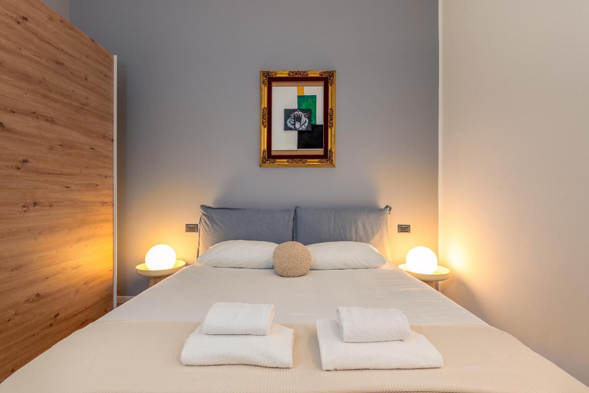 Elegant And Stylish Design In Brera Near The Metro Apartment