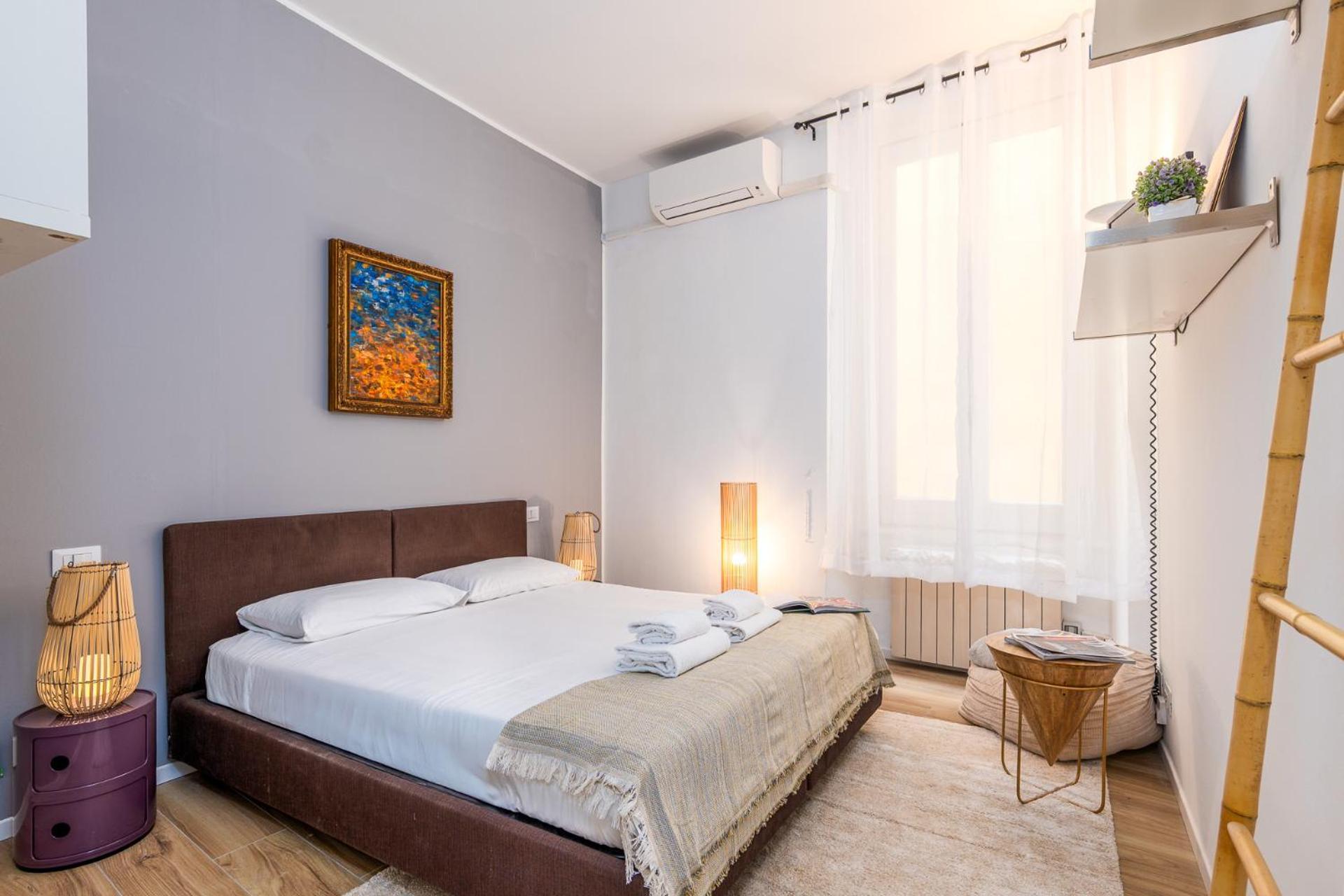Elegant And Stylish Design In Brera Near The Metro Apartment