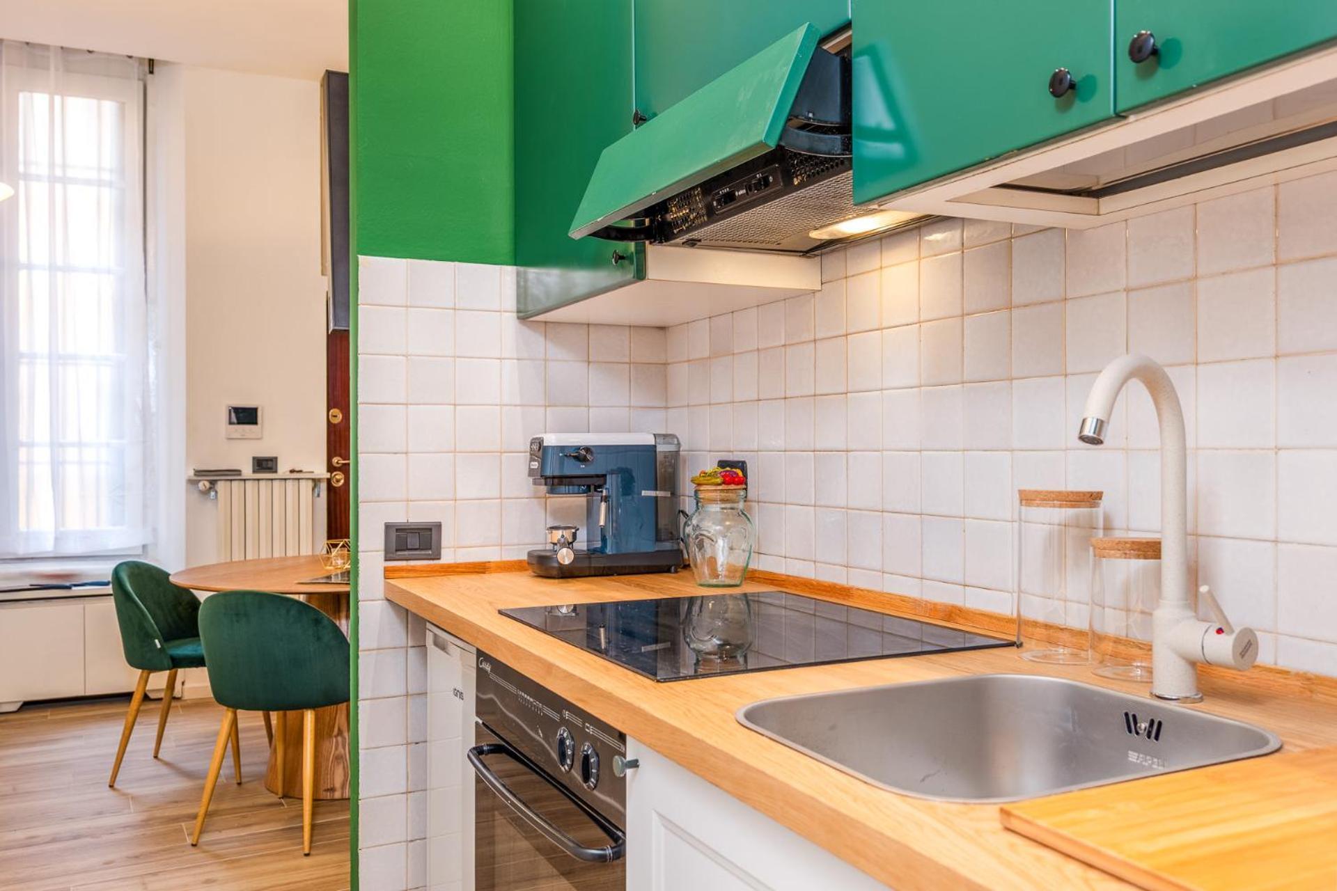 Elegant And Stylish Design In Brera Near The Metro Milan
